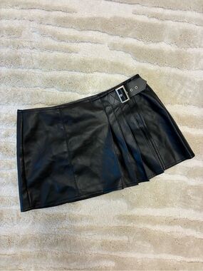 Y2K Leg Avenue Black Faux Leather Mini Skirt with Buckle Detail